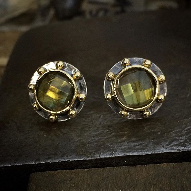 Finished the 18ct Yellow Gold and Sterling Silver Labradorite Studs:) Hard to capture but the yellow gold really looks amazing with the golden glow of the stones!