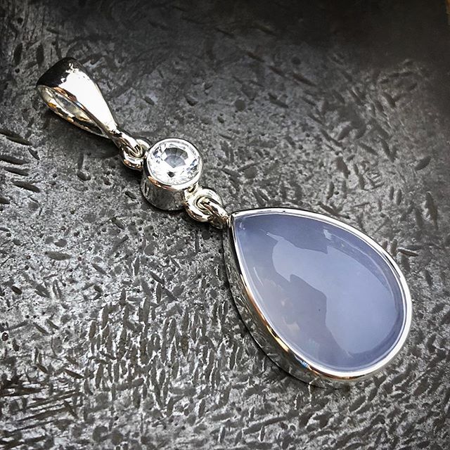 How lovely it is that the owner of one of my Blue chalcedony rings fell in love with this one to match! Both from @theempressandwolf  This chalcedony was another one that I cut and polished from rough rock. Set in silver with a Killiecrankie Diamond/Topaz highlight.